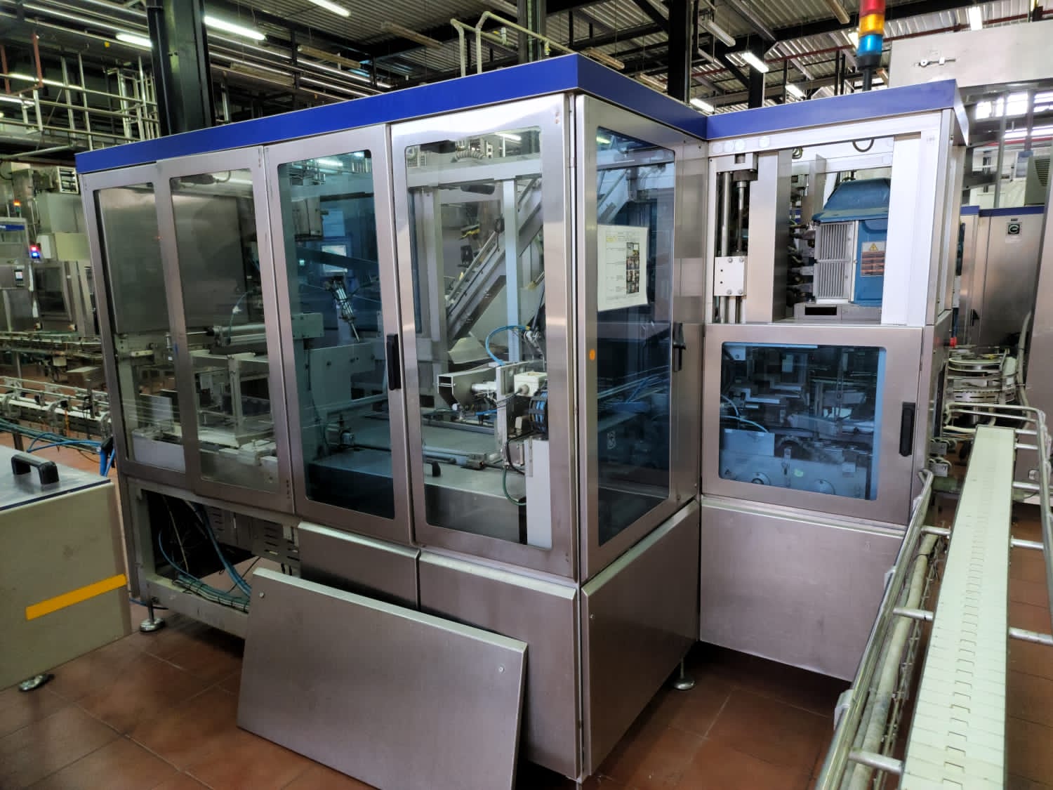 Sold TBA 19 330ml Prisma Line to China