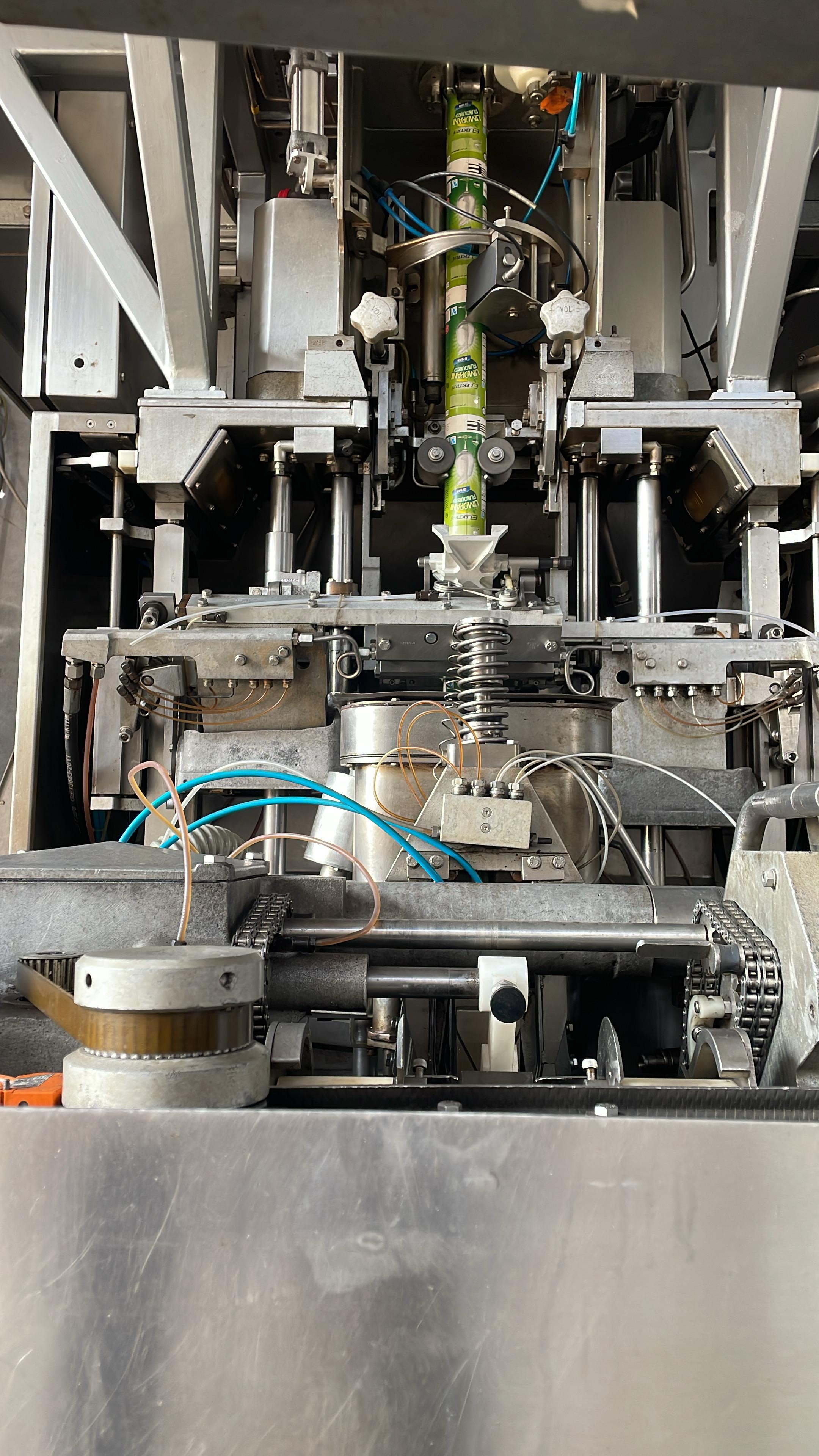 USED TETRA PAK TBA 19 200ML SLIM COMPLETE FILLING LINE FOR SALE YEAR 2001